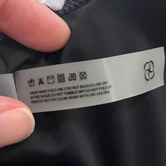 NWT Berlook Navy Contrast Stitch Bikini Top & Bottom Full Set Size Medium - Picture 11 of 13